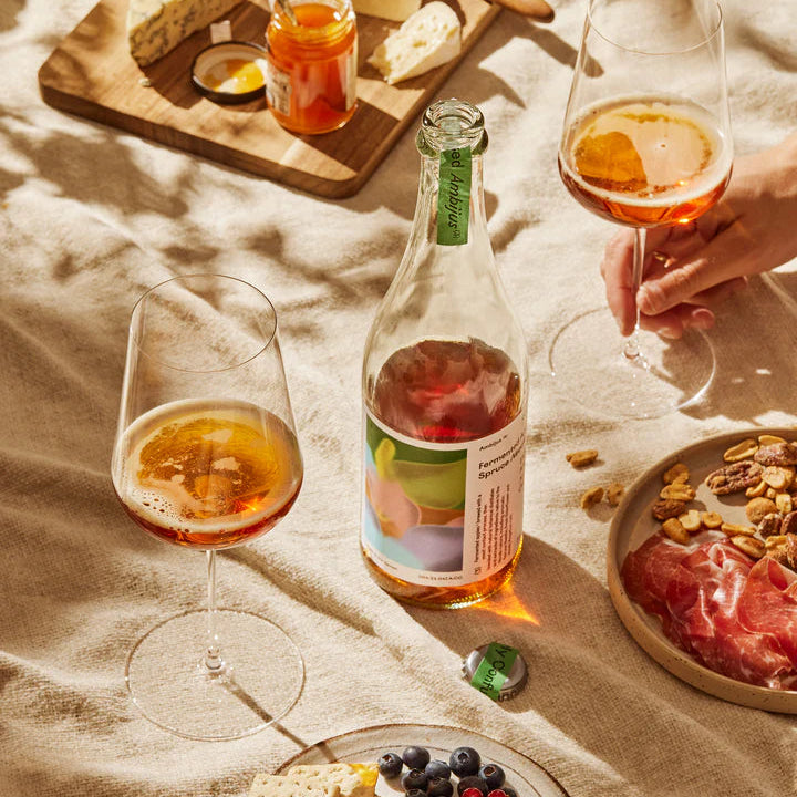 Ambijus - Clearly confused, alkoholfritt alternativ till orange vin, 750 ml