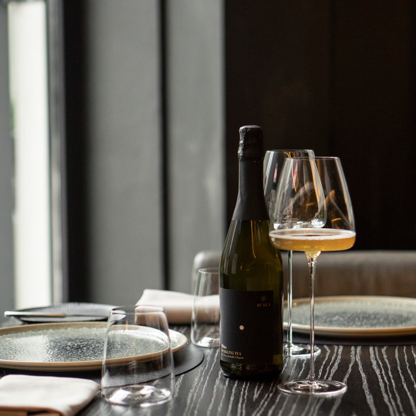 ACALA White wine style Extra dry Sparkling tea, 750 ml