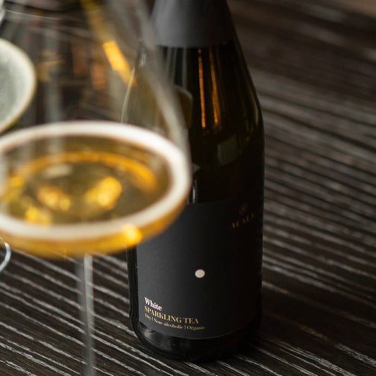 ACALA White wine style Extra dry Sparkling tea, 750 ml