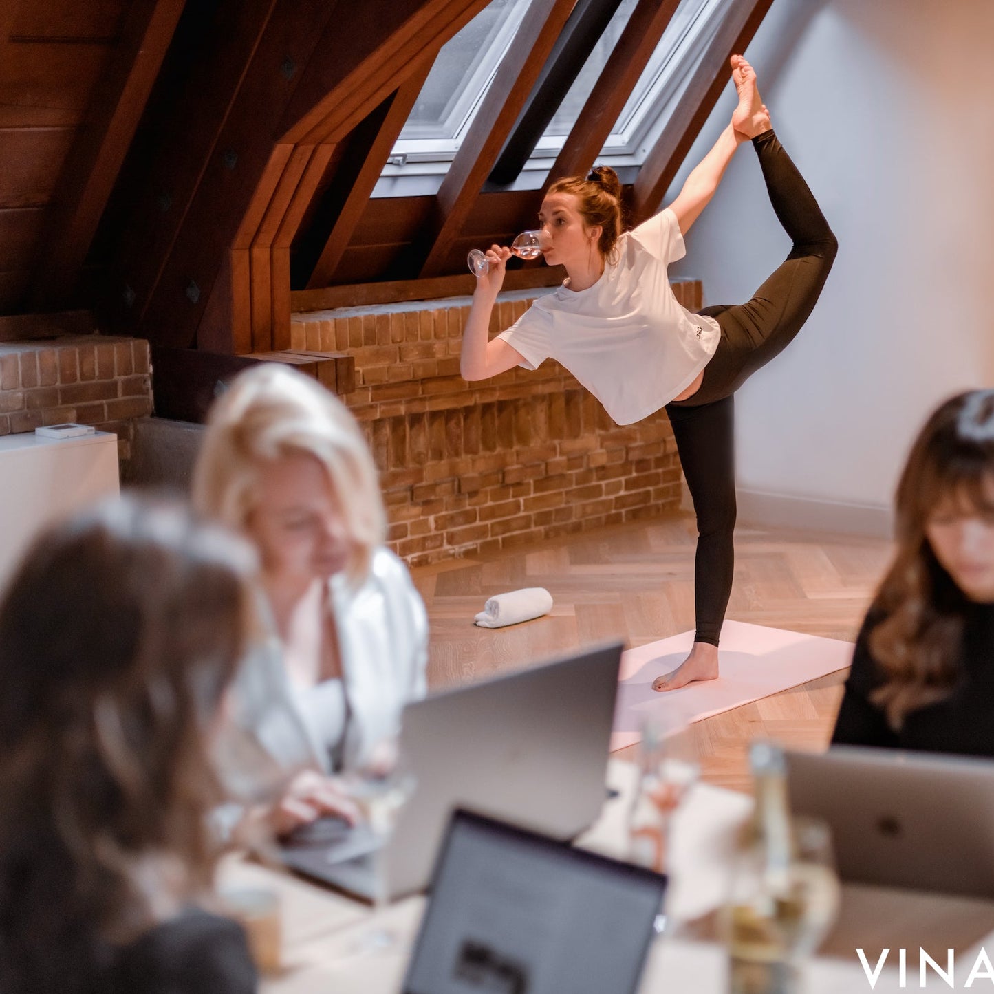 VINADA Alkoholfri Tinteling Tempranillo Rosébubbel, 750 ml